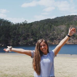 Meet your Posher, Cecily